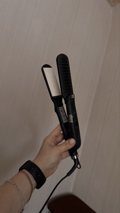 Плойка утюжок випрямлювач
