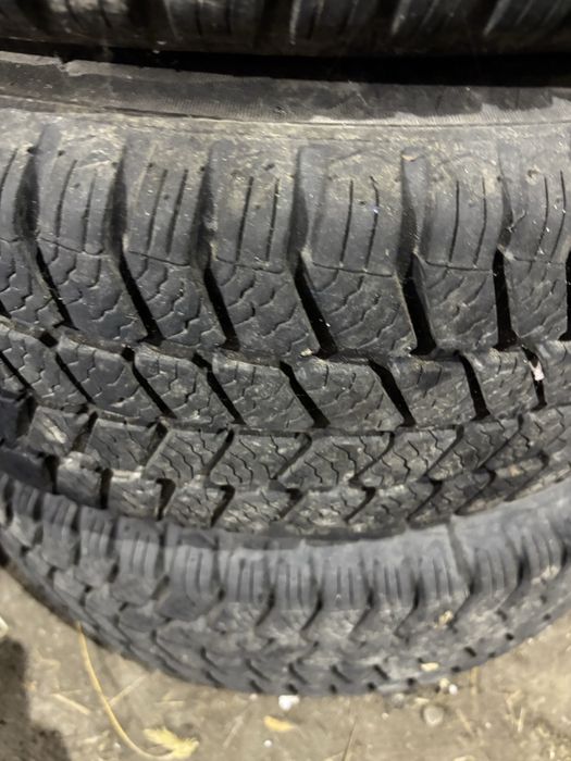 Koła zimowe 195/65/16C  vw 5x120