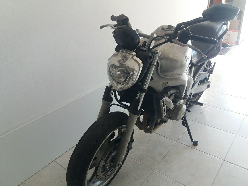 Peças Yamaha FZS600 Fazer