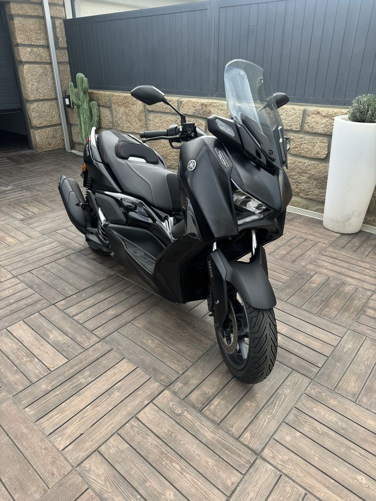 Yamaha X-Max 125 Tech Max