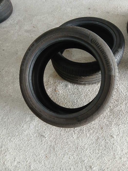 2 Pneus 255/40R19 Continental