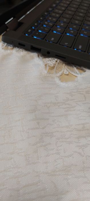 Lenovo Flex 5 i3-10110u 4.1 GHz 8/128 ssd акум до 8 годин