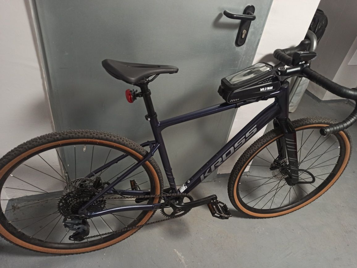 Kross Esker 2.0 rama 20 cali koła 28 cali rozmiar L 2024