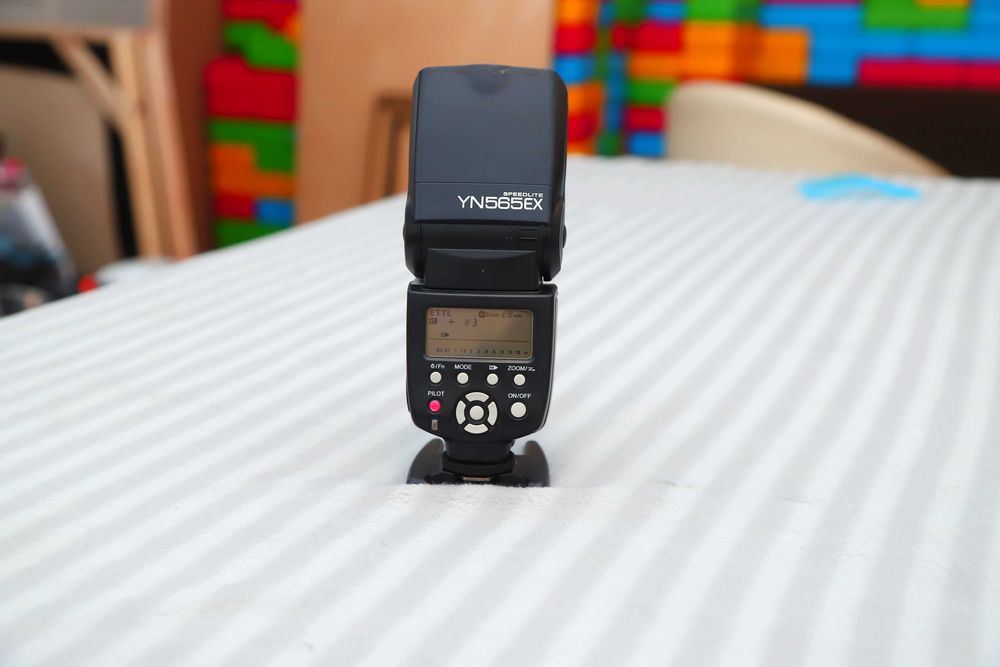 Lampa YONGNUO 565 EX