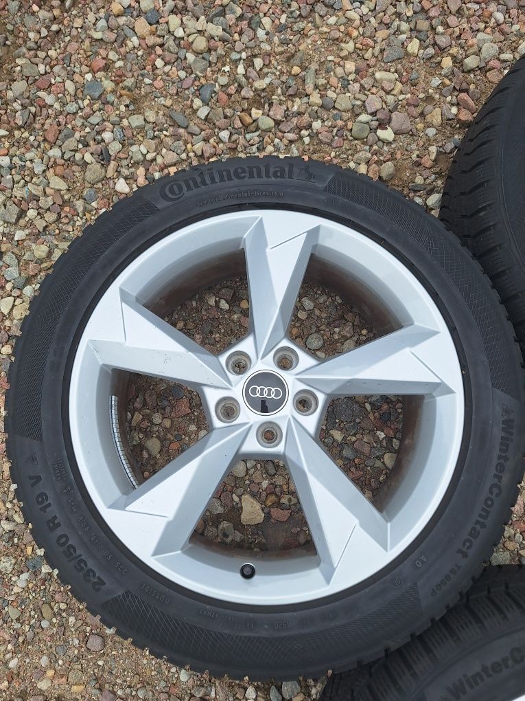 Koła zimowe Audi Q3 II 235 50 r19
