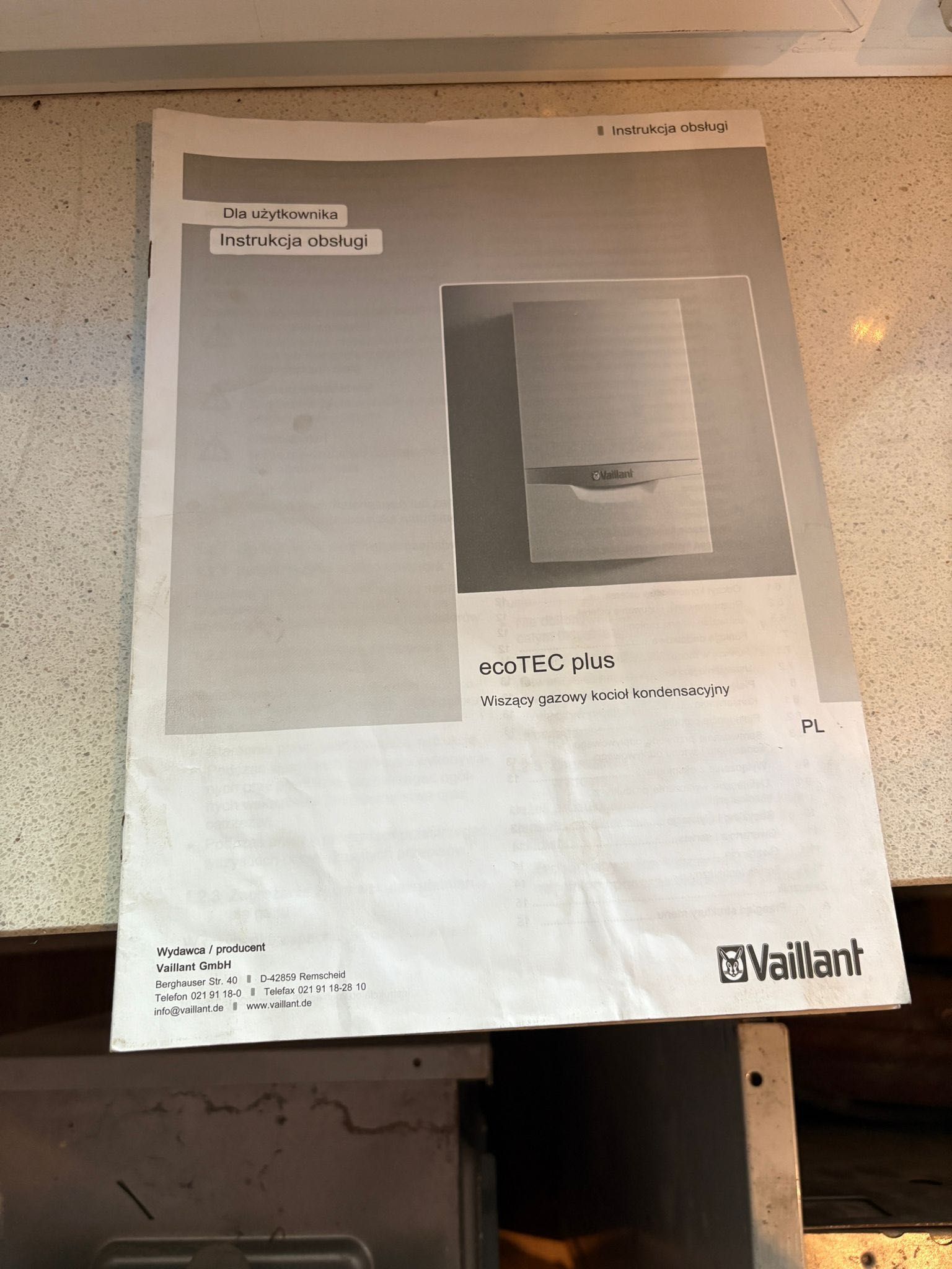VAILLANT EcoTec PLUS VC PL 246/5-5 + kocioł VIH R 150/6 B + Akcesoria