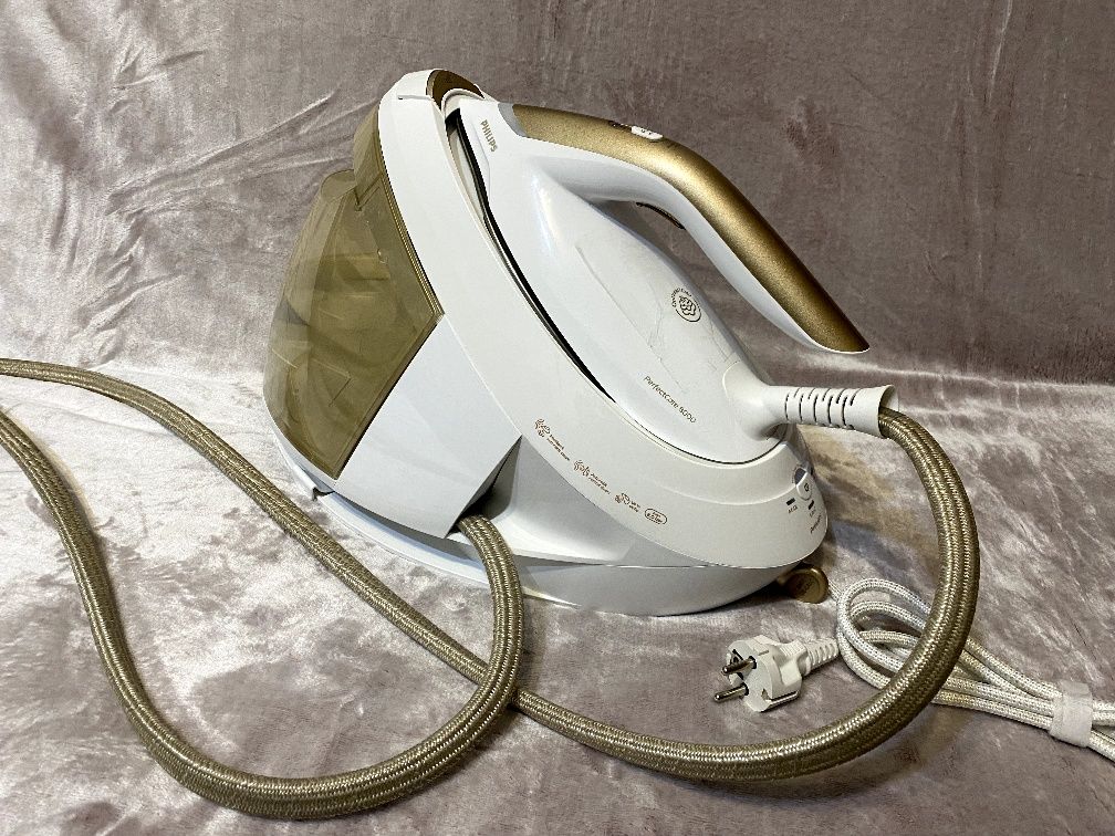 Индонезия Утюг Парогенератор Philips PSG8040/60