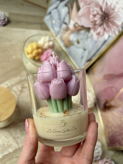 Zapachowa świeca sojowa tulipany w szkle prezent dzień kobiet