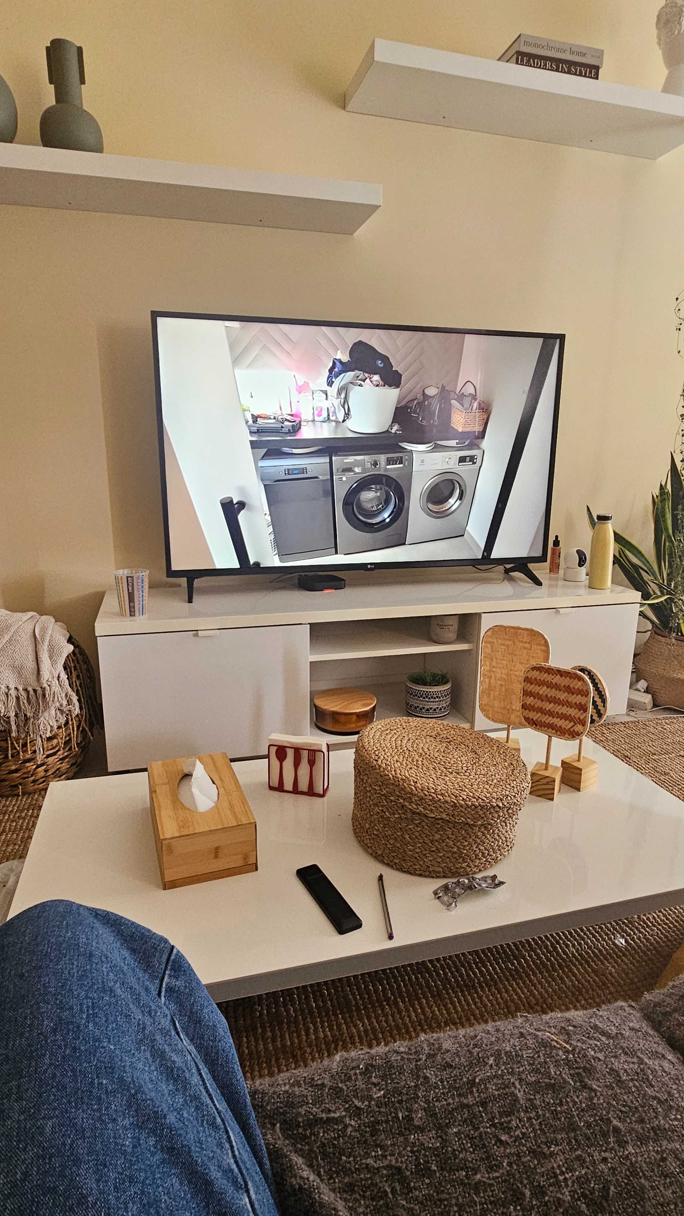 Movel de tv, em excelente estado