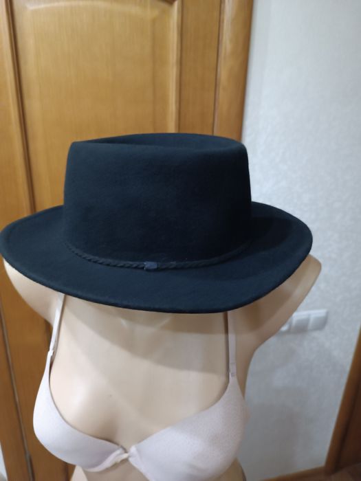 Шляпа  из фетра , унисекс.