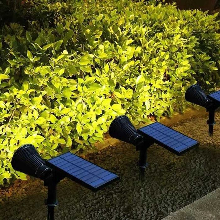 Lampa solarna LED RGB wbijana ogrodowa czujnik zmierzchu reflektor