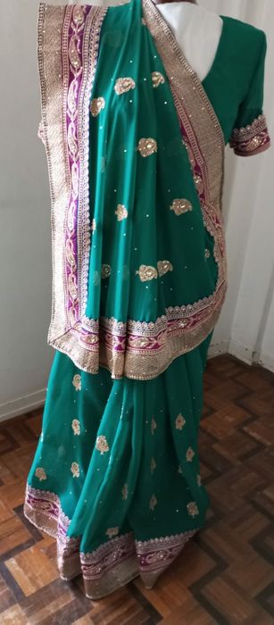 Sarees indianos, mulher