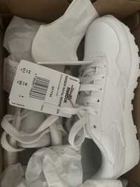 Ténis reebok novos n•36