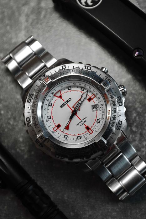 Часы SEIKO KINETIC Compass 5M62-0CA0 47MM
