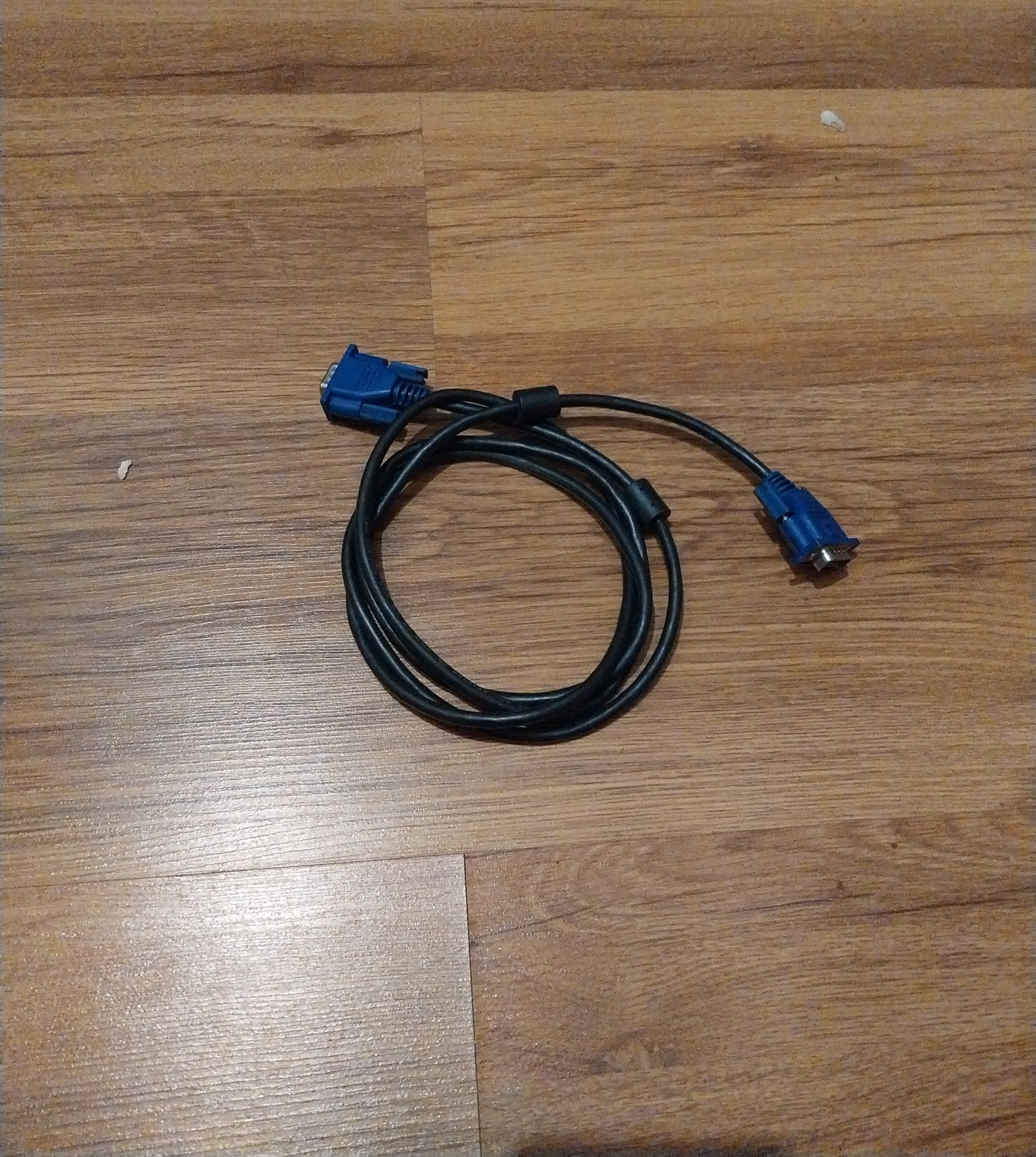 4x Kabel VGA do przekazywania obrazu