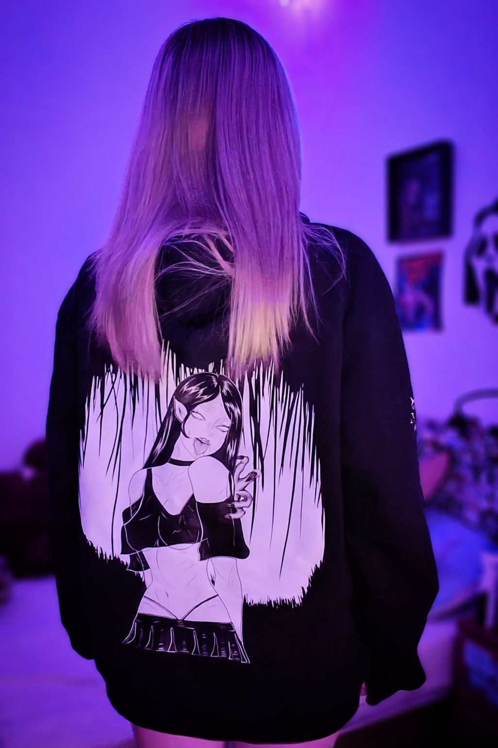 Camisola hoodie preto alternativo gótico anime