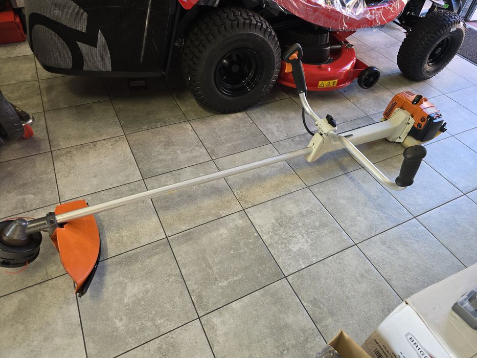 Kosa spalinowa Stihl FS 300 1.9km Raty !