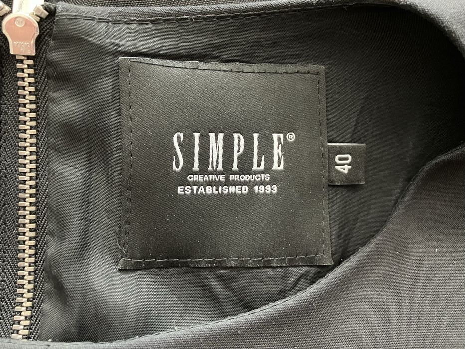 Elegancka czarna sukienka Simple rozm. 40