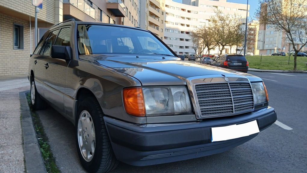 Mercedes-Benz 250 TD