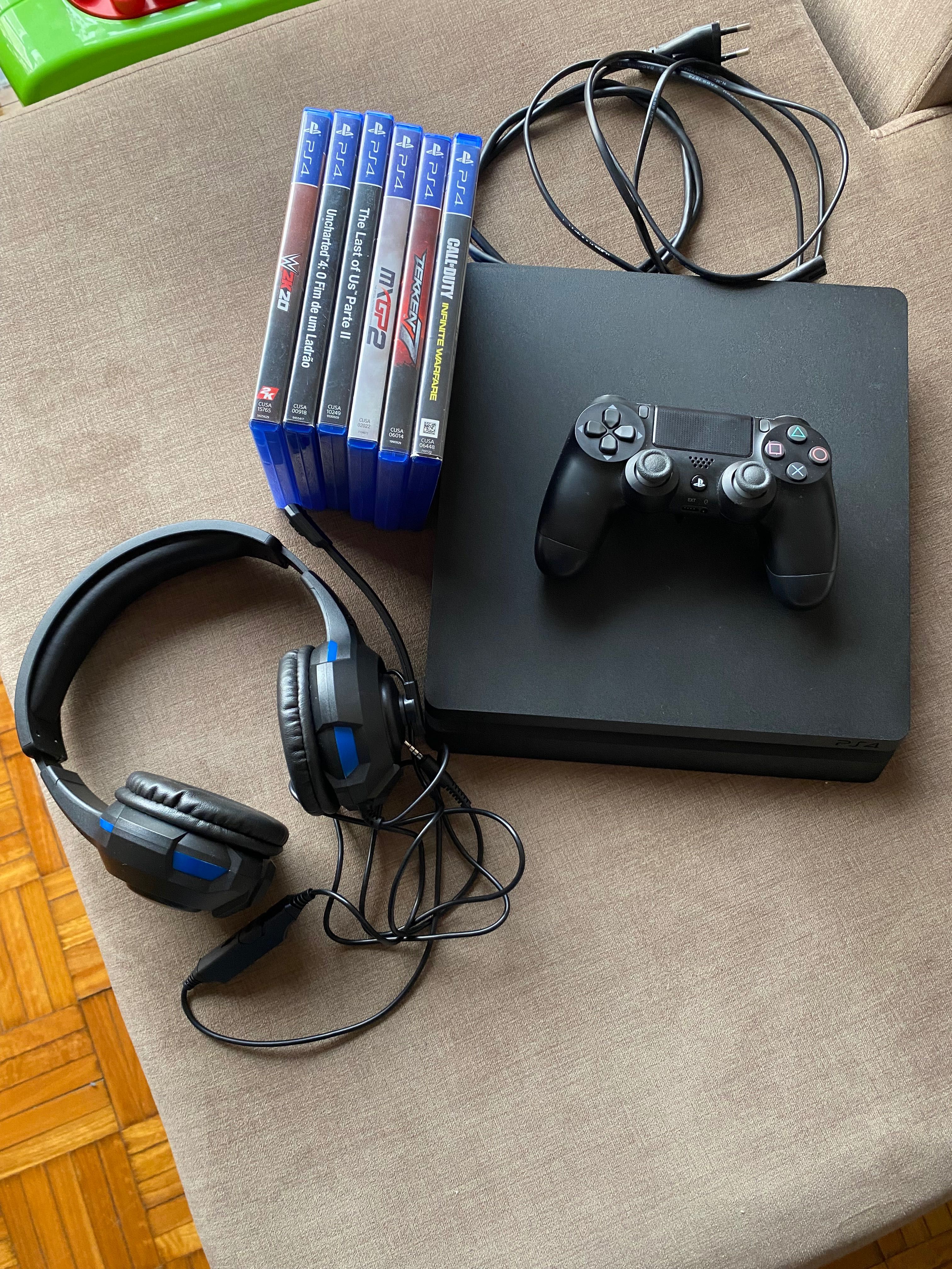 Ps4 slim 800gb como nova