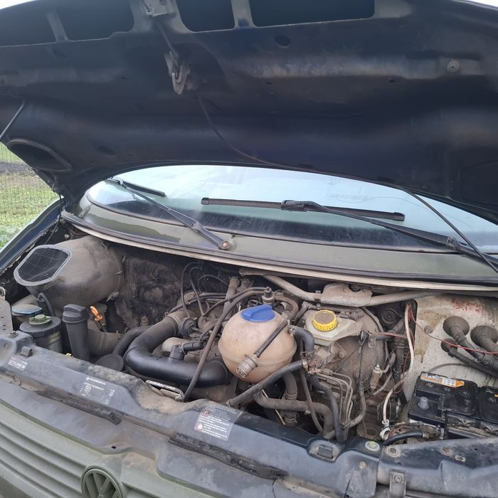 Продам автомобіль Volkswagen T4