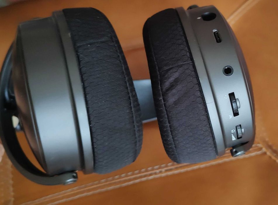 Audeze Maxwell ігрова гарнітура bluetooth 5.3