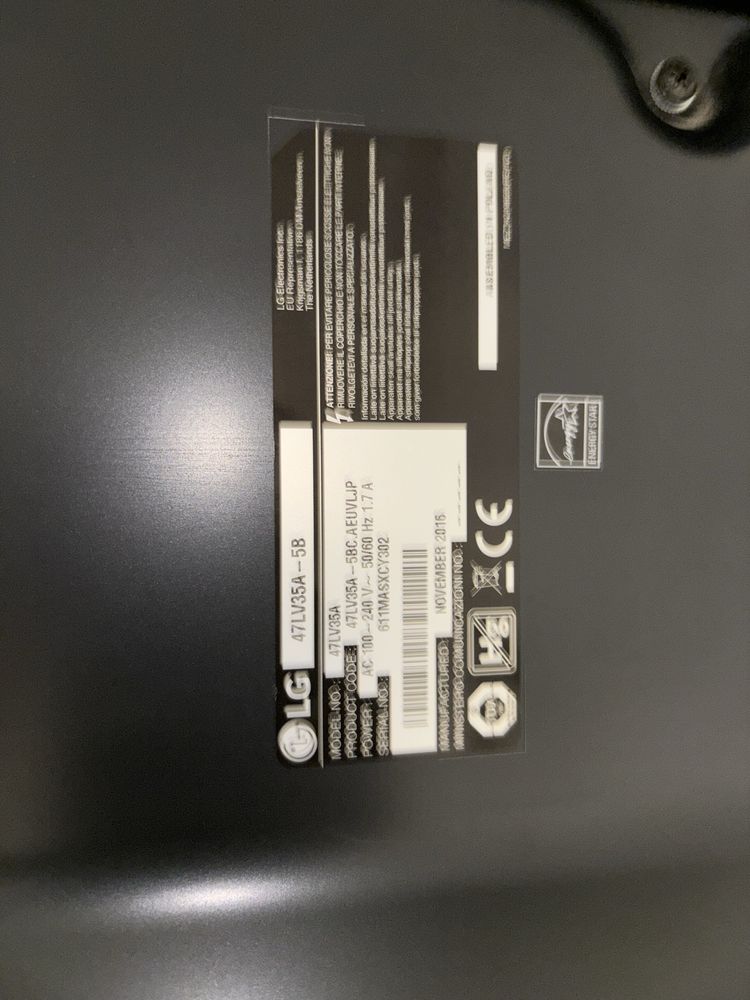 Monitor LG 120 cm de comprimentos