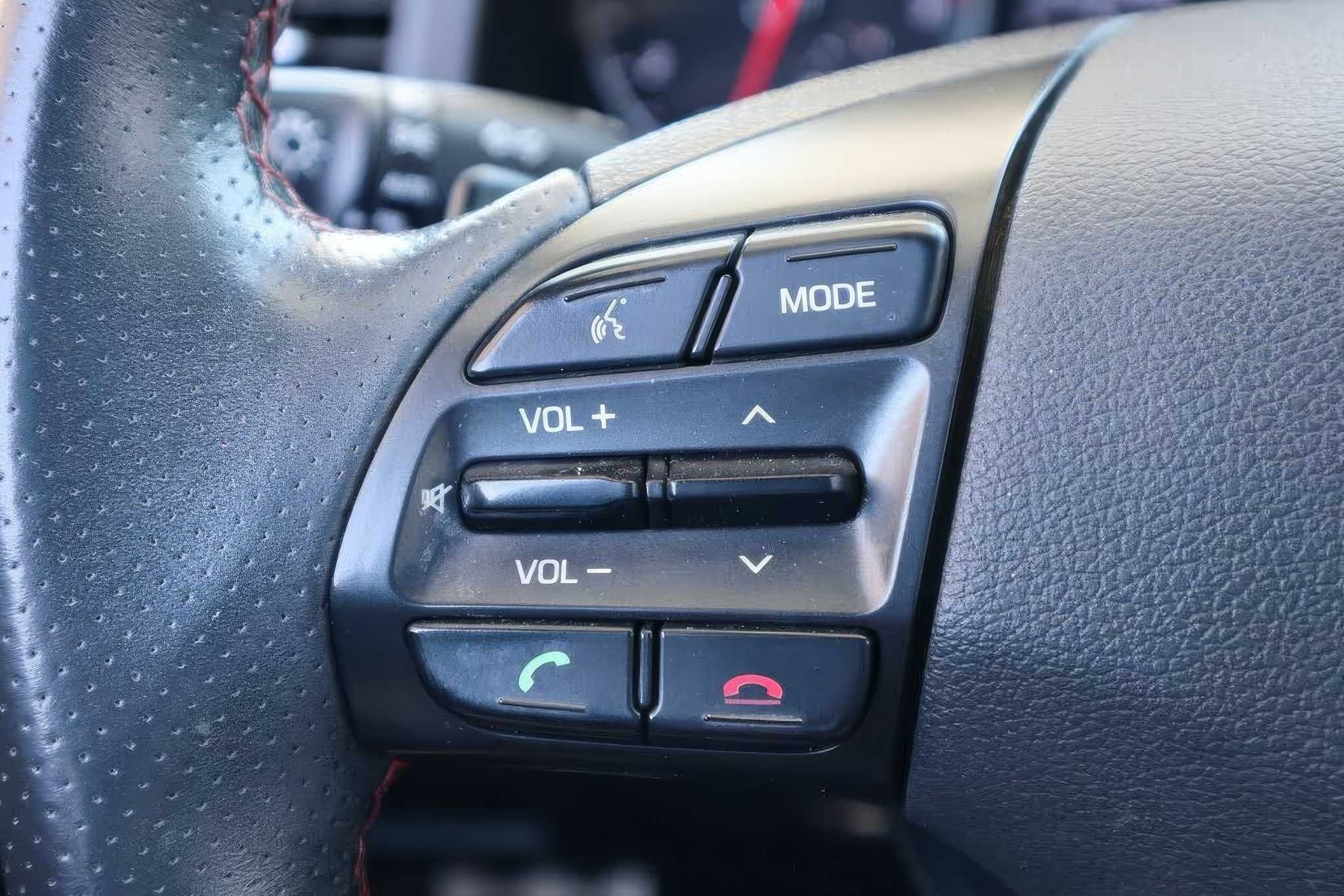 Hyundai Elantra SEL 2018