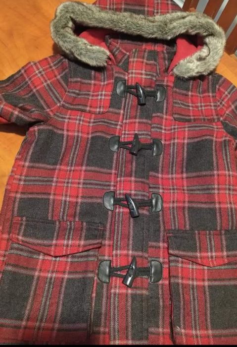 Śliczny Płaszczyk chłopięcy