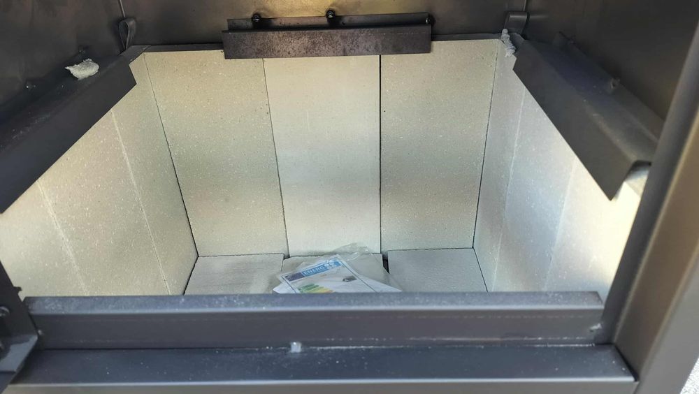 Piec kominek szamotowy koza piecyk