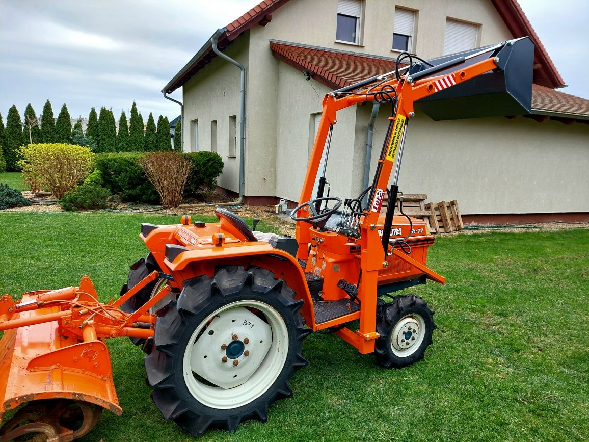 Traktorek Kubota Bultra B-1 17KM 4x4 4x2 Oryginał Jak Nowy