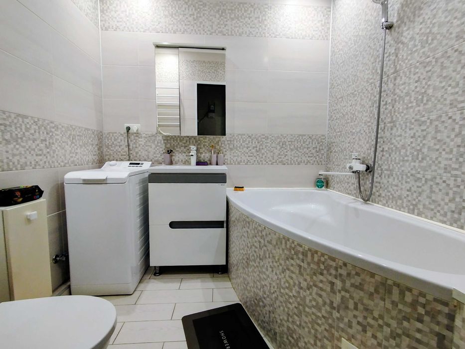 Продається 2-кімнатна квартира  по вул. Вірменська