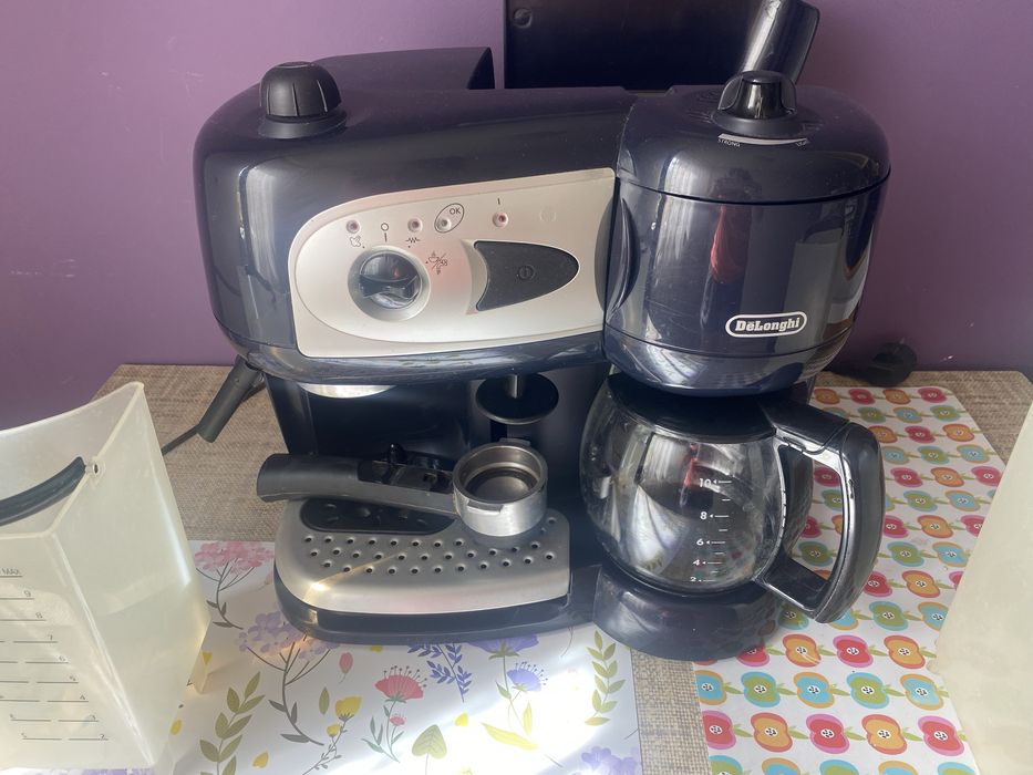 Ekspress do kawy deLonghi