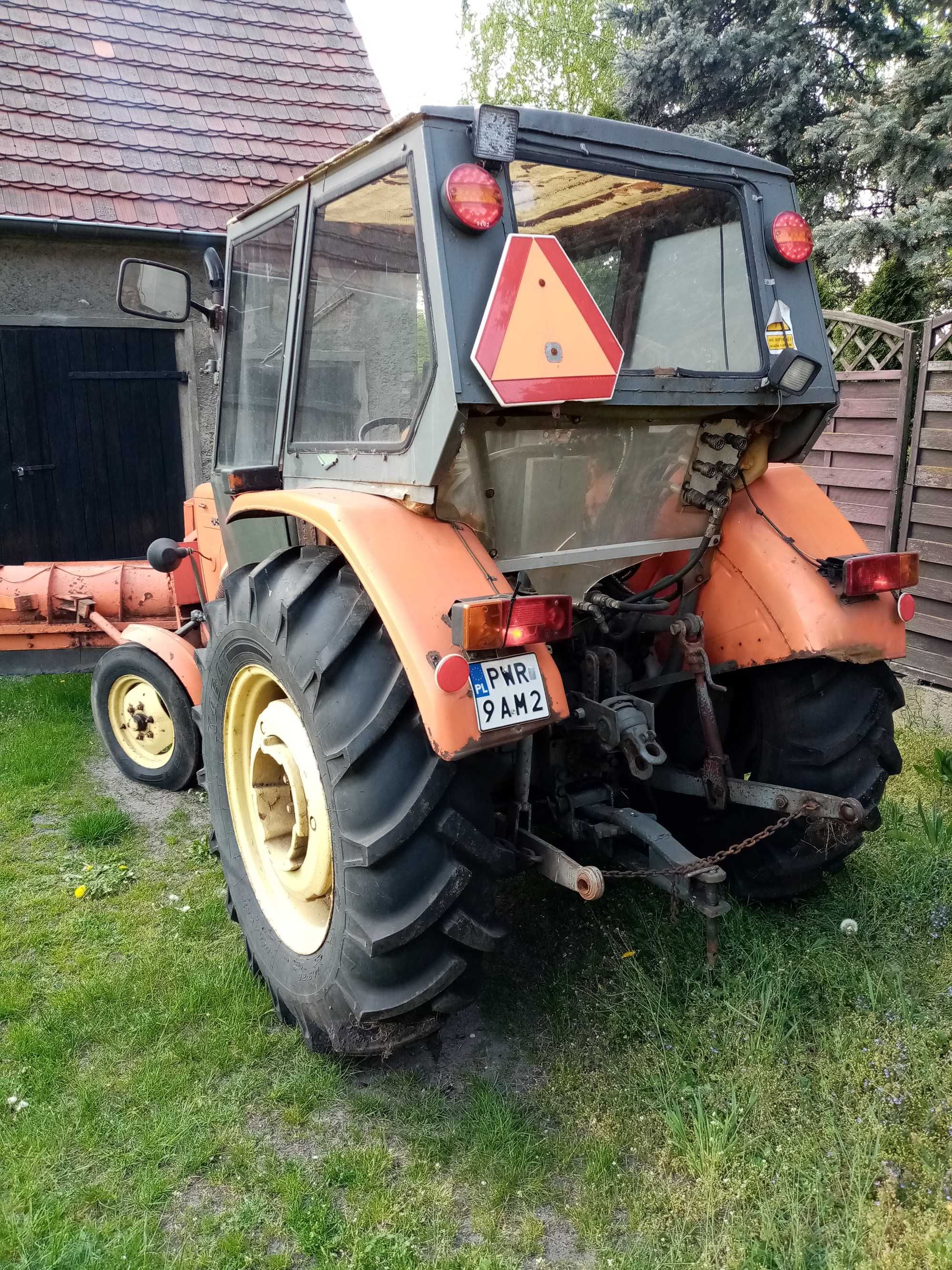 Ciagnik URSUS C 360