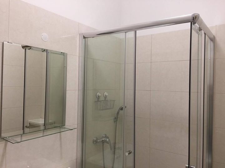 Quarto proximo ao Metro PONTINHA - Linha Azul