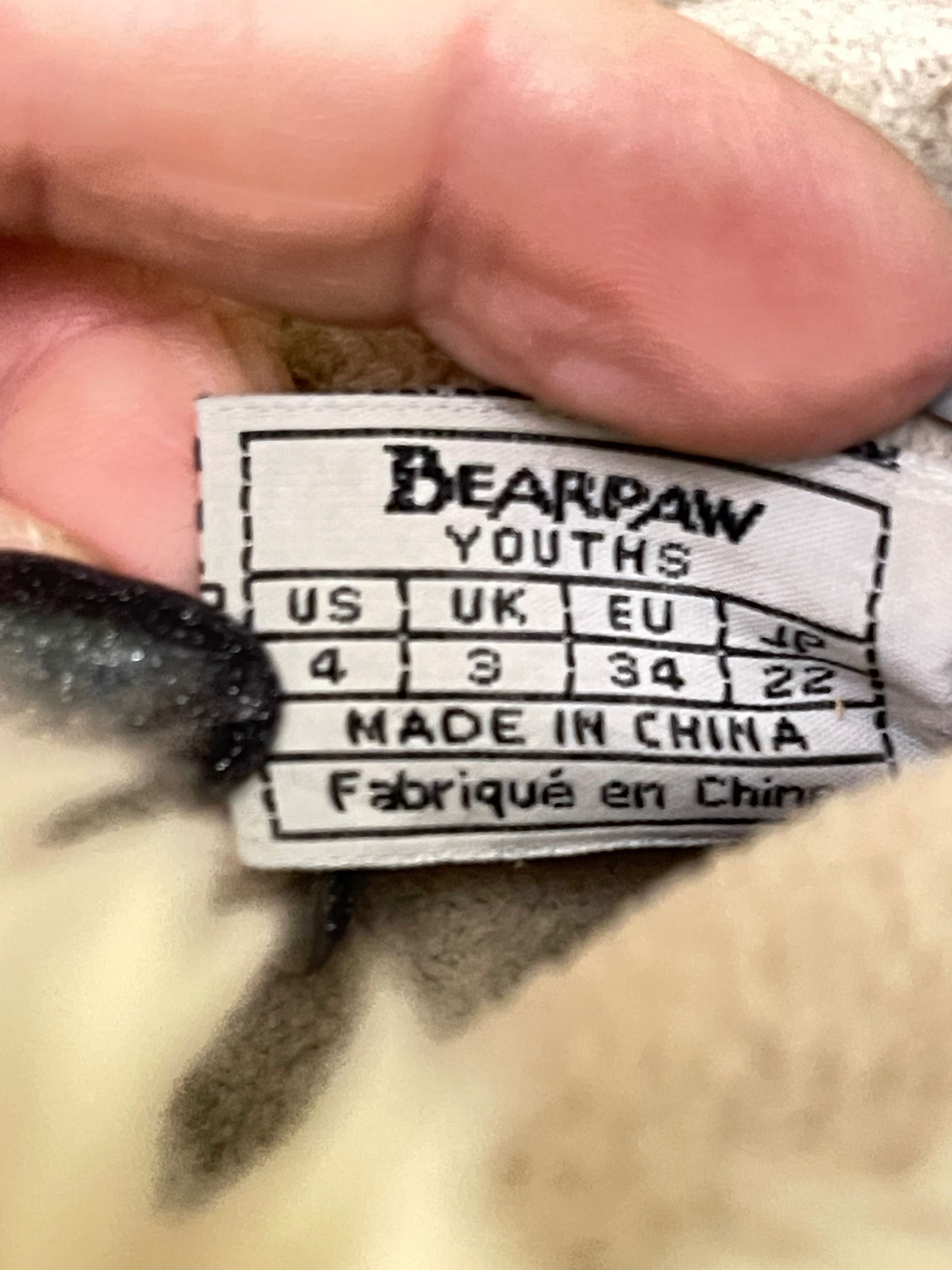 Сапоги зимние,нат.мех, нубук, очень теплые.Bearpaw!!!