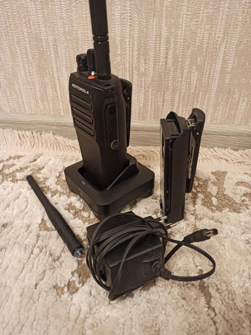 Рация Motorola R7A NKP