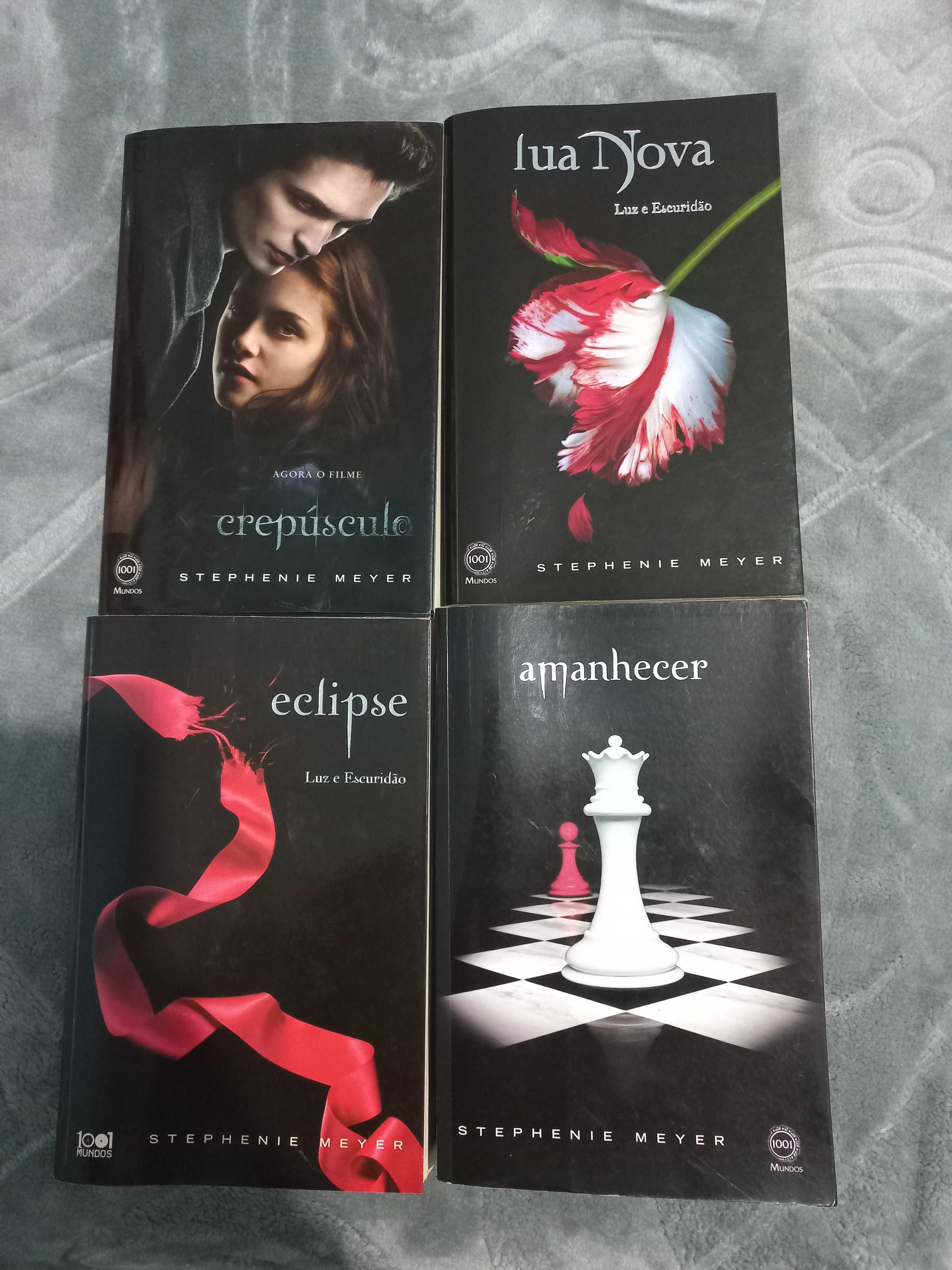 Coleção completa Crepúsculo + bastidores + novela gráfica