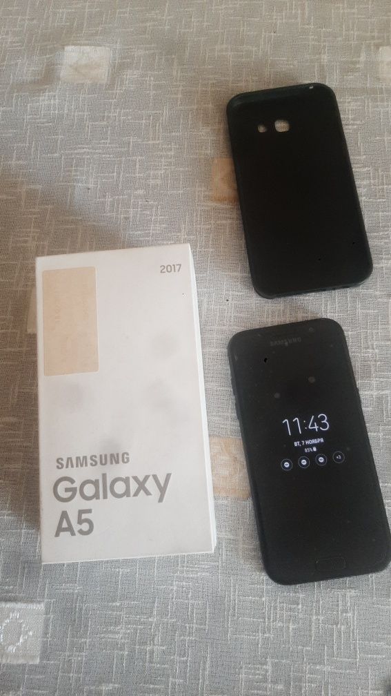 Samsung  A5   A520