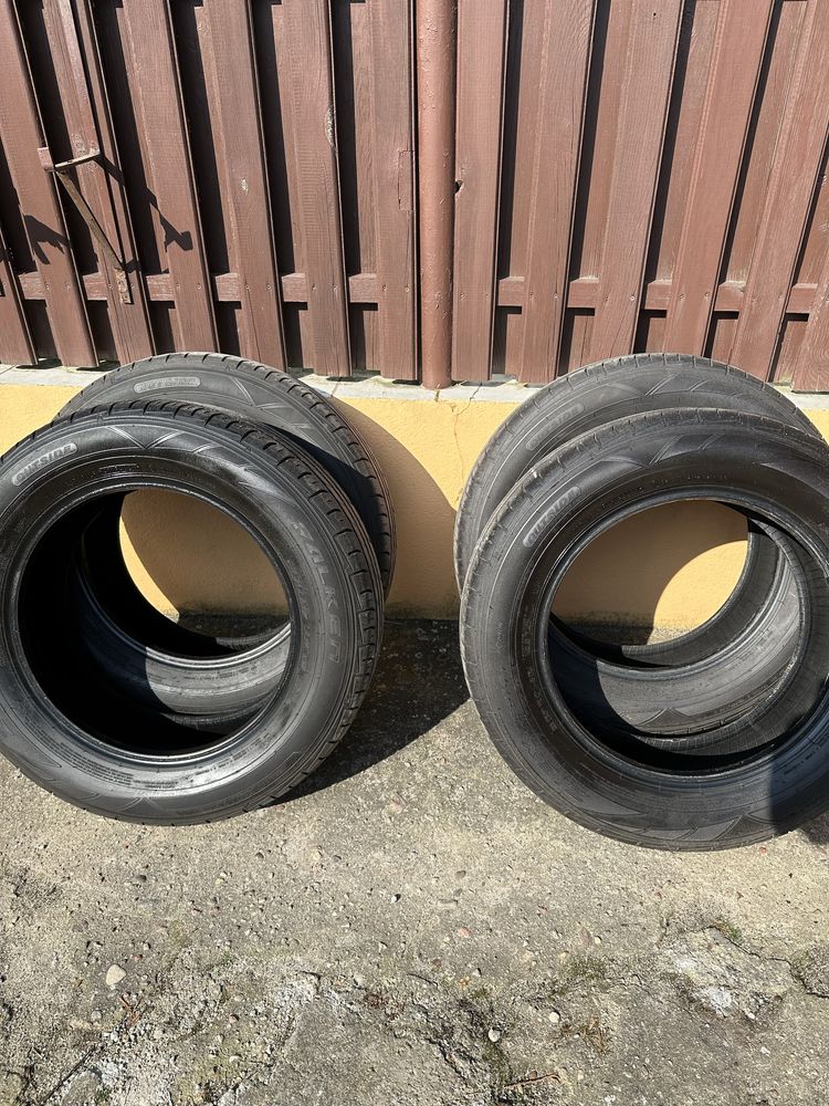 Opony letnie 4 sztuki FALKEN 215/65 R17