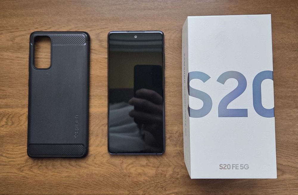 Telefon Samsung Galaxy S20 FE 5G SM-G781B/DS