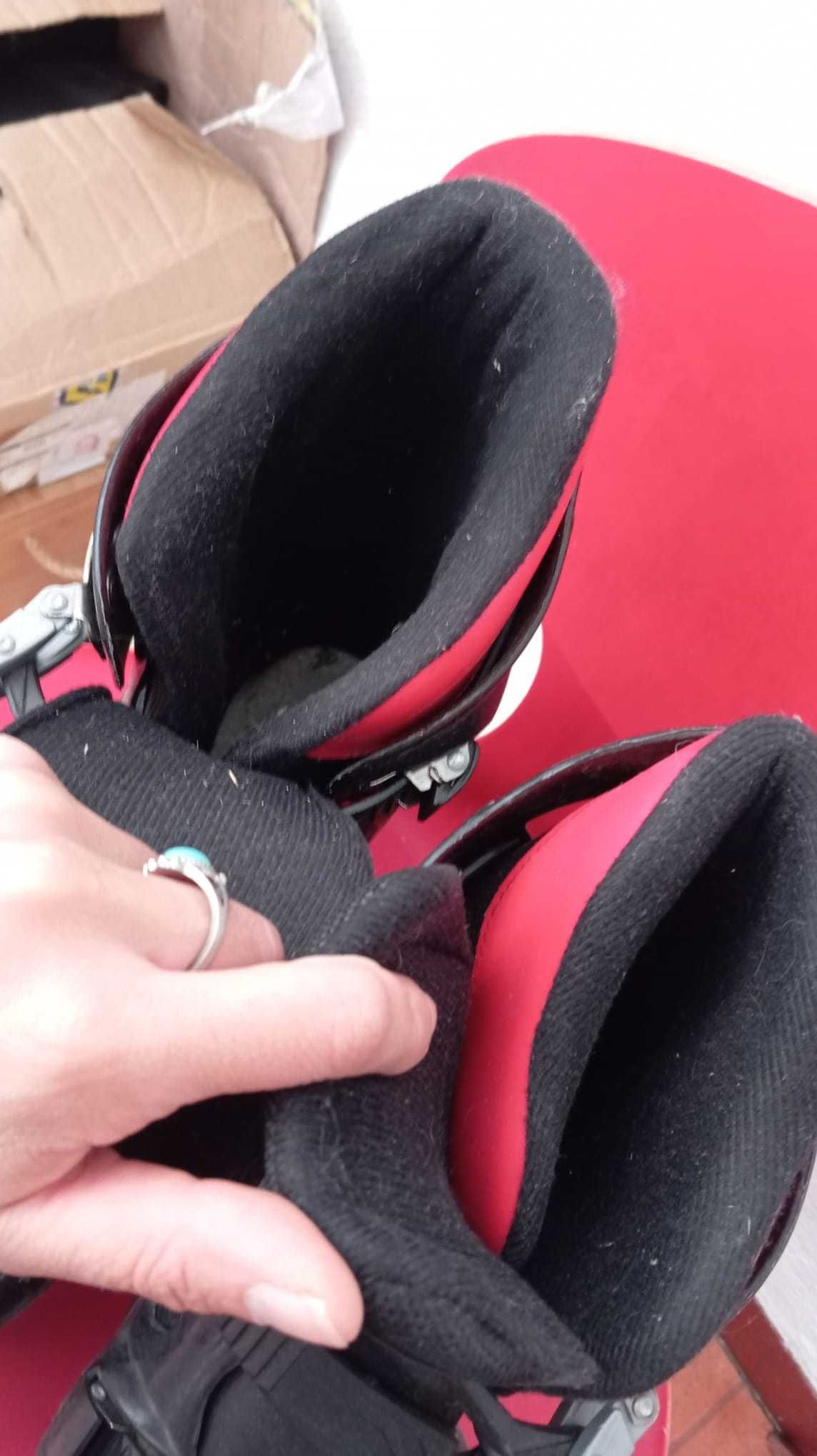 Patins Number One Preto/Vermelho – Tamanho 40 – Usados