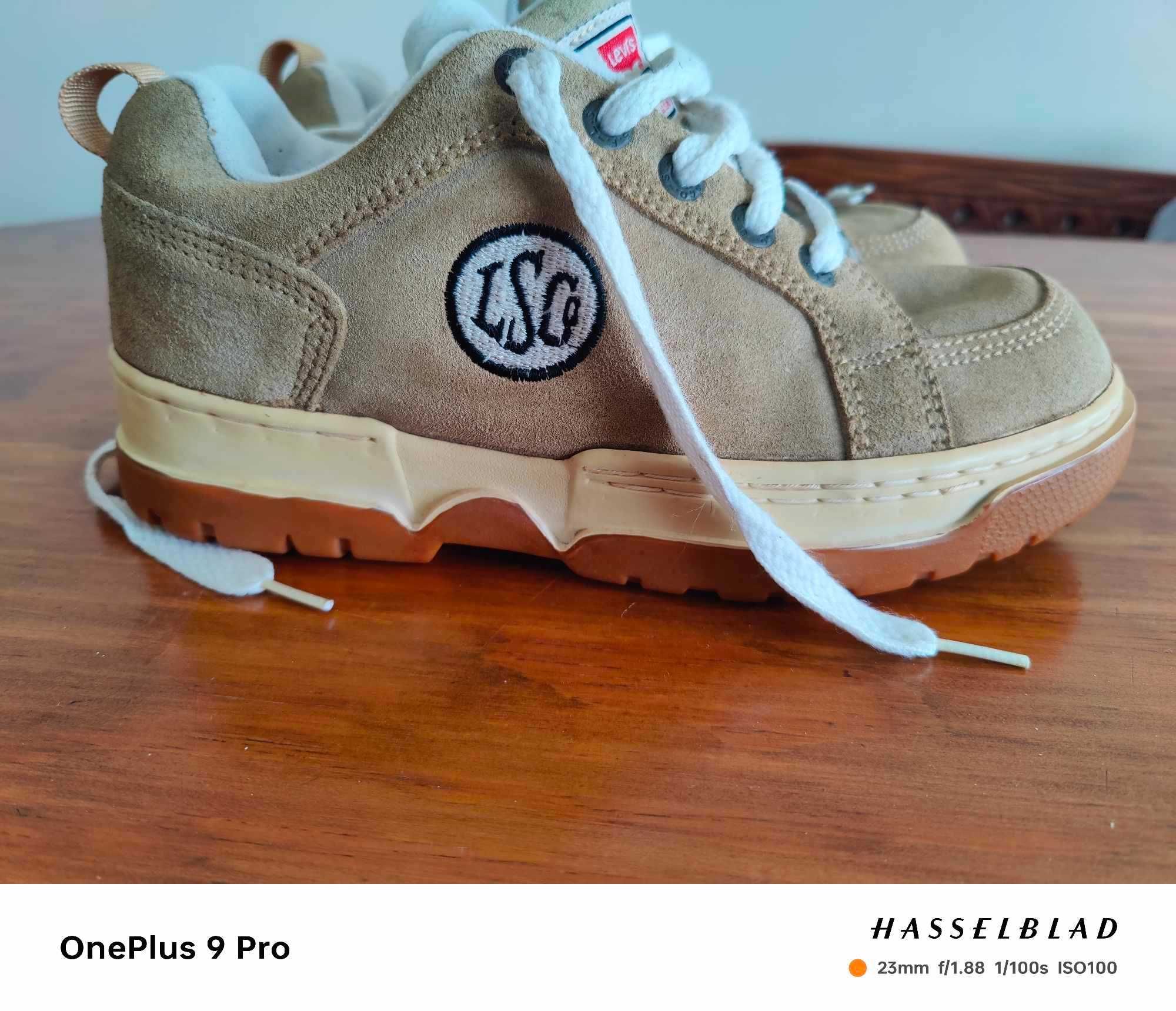 Sapatos Levi's Vintage tam. 42 estado novo, raros!