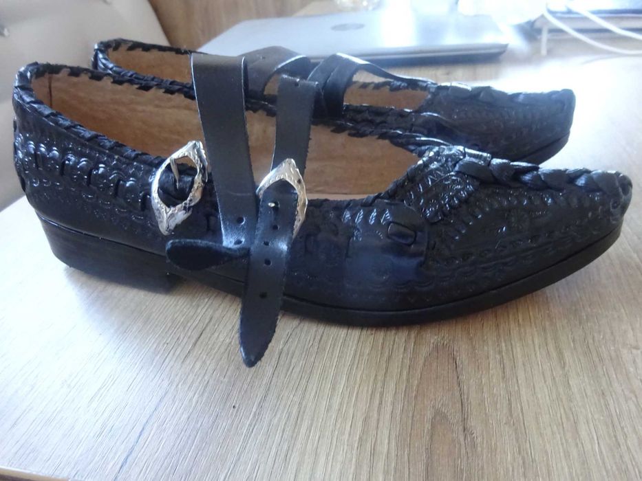 kierpce skórzane damskie czarne 38 skóra naturalna góralskie