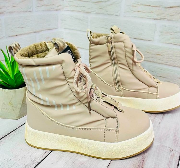 Чоботи зимові 37р