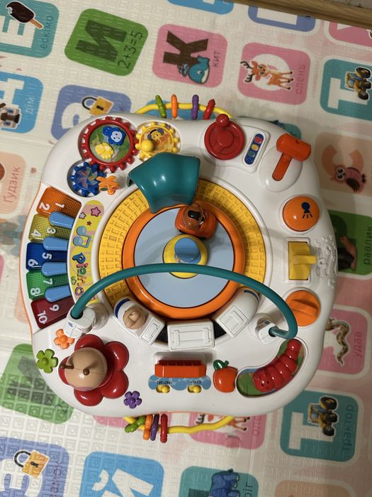 Розвиваючий інтерактивний ігровий центр столик-поїзд Timatoys англ