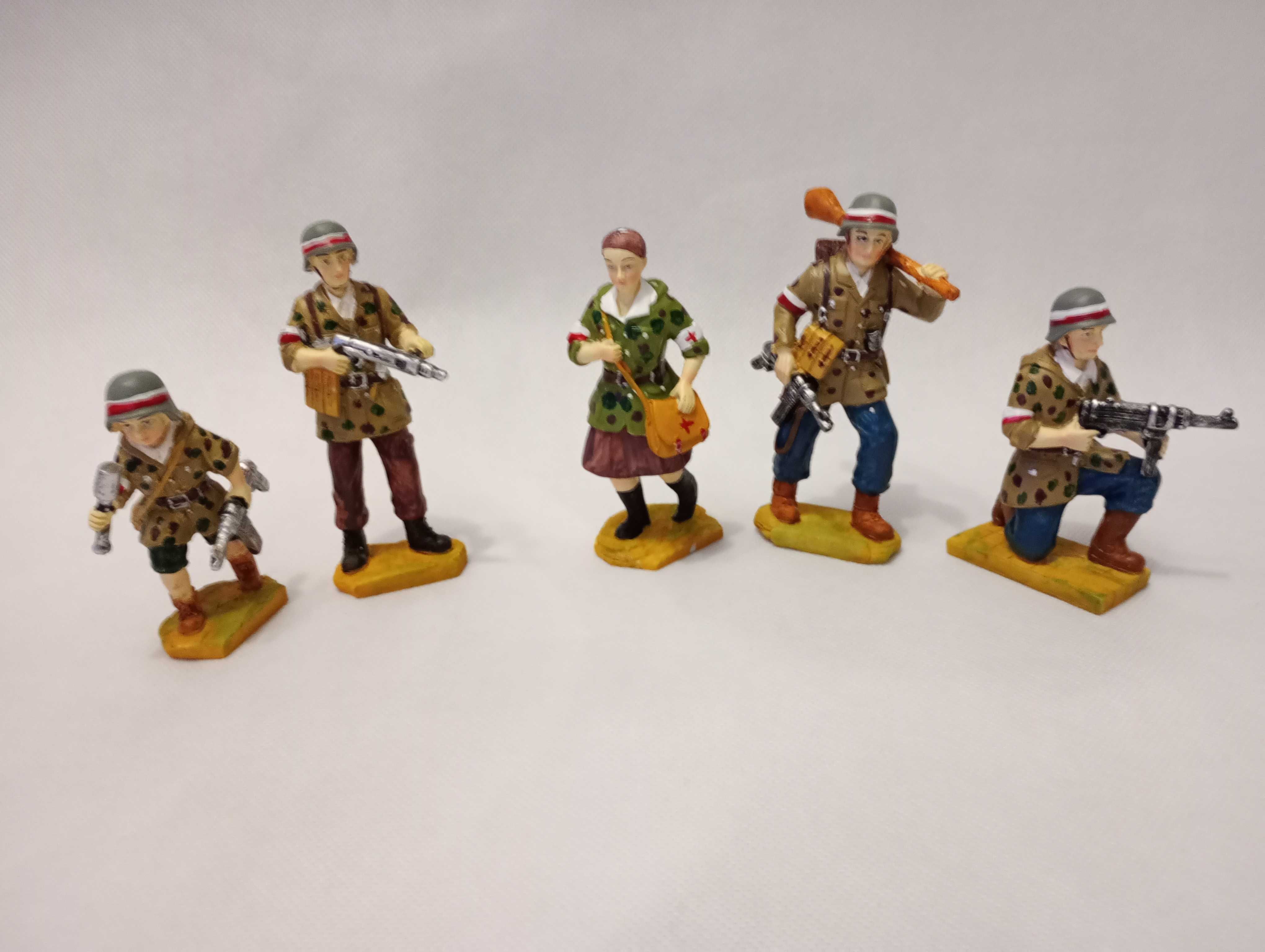 Powstańcy kolekcja  zestaw starych figurek żołnierze