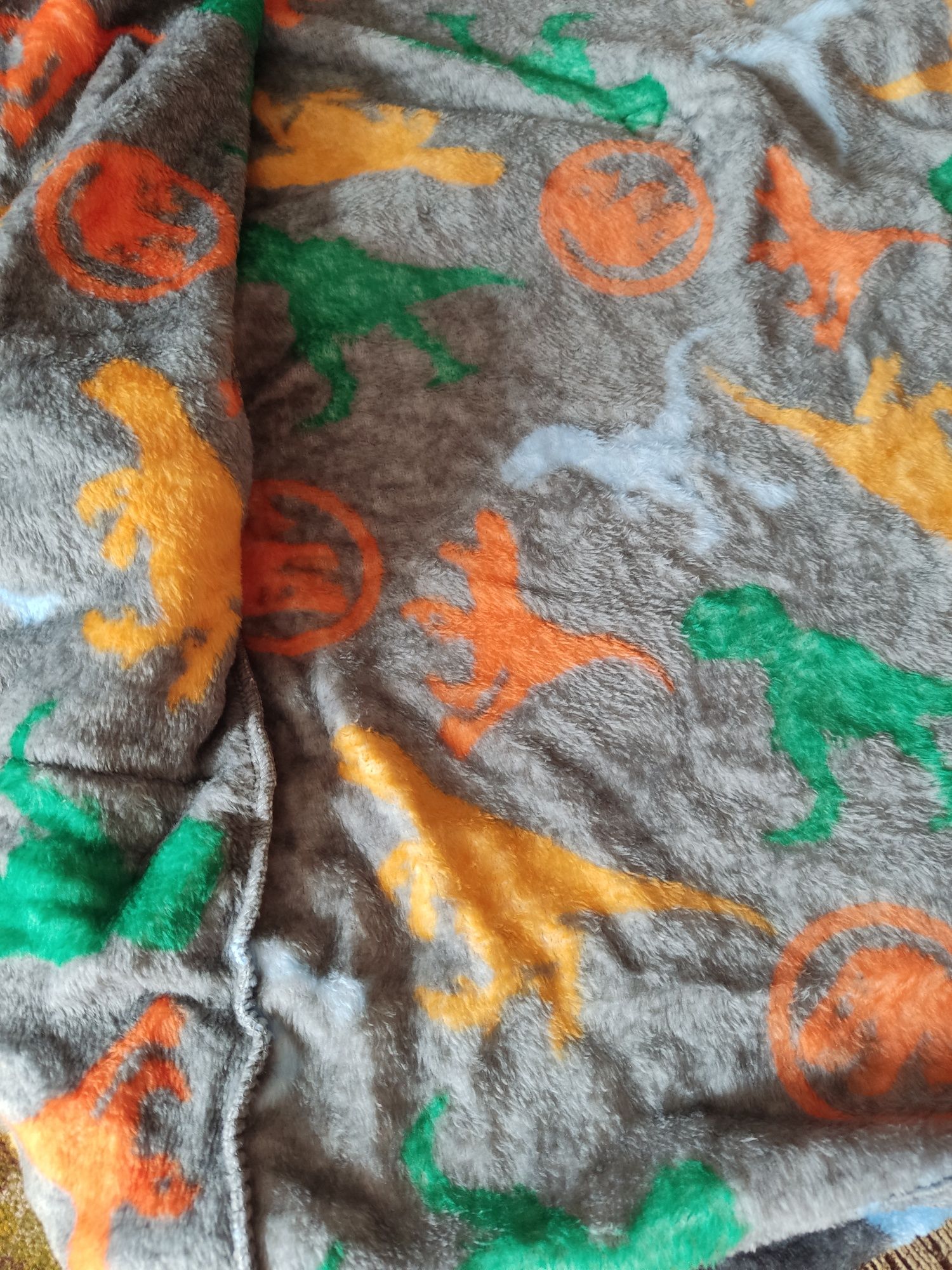 Стильный махровый халат для мальчика Jurassic world 6-8л