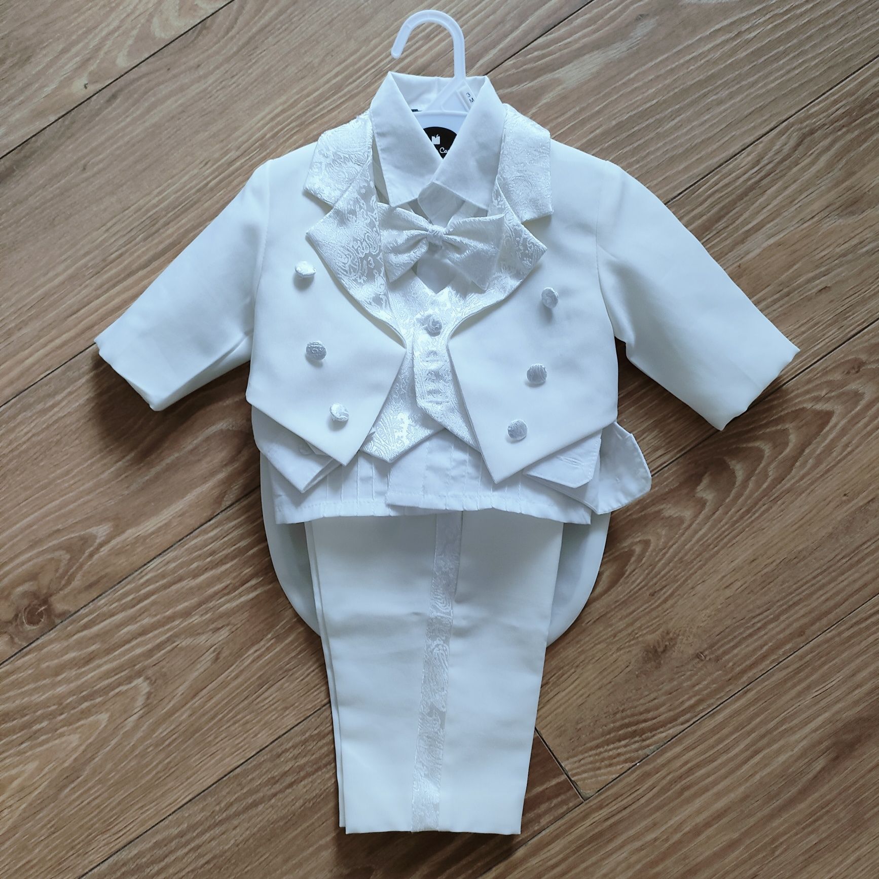 Elegancki komplet do chrztu dla chłopca