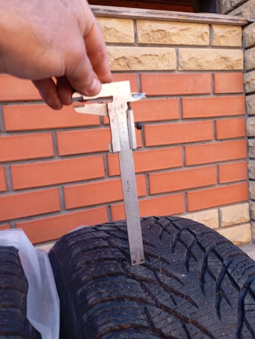 Зимнi шин 245 45 19